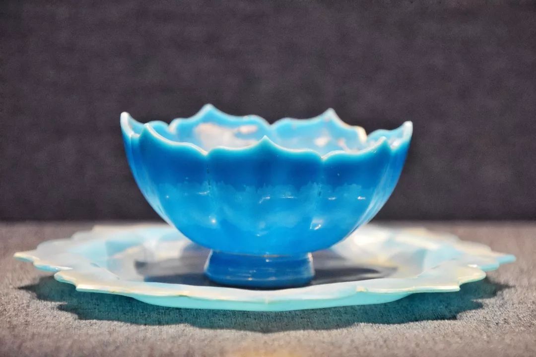 沿境伍陶瓷